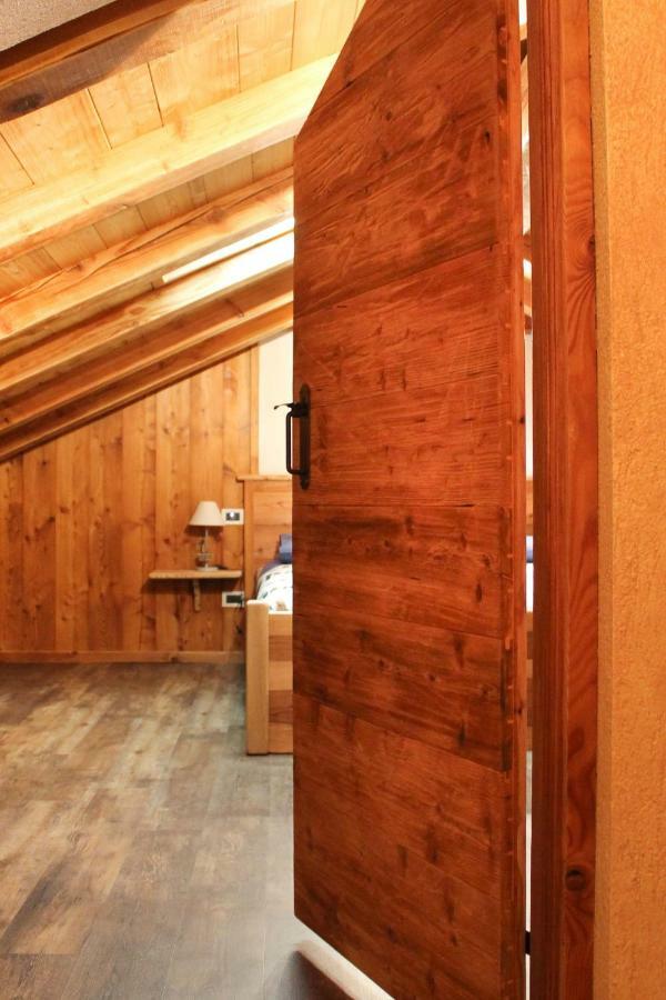 Maison D'Antan Alloggio Ad Uso Turistico Vda Charvensod N 0022 Aosta Bagian luar foto