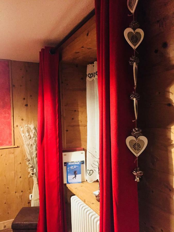 Maison D'Antan Alloggio Ad Uso Turistico Vda Charvensod N 0022 Aosta Bagian luar foto