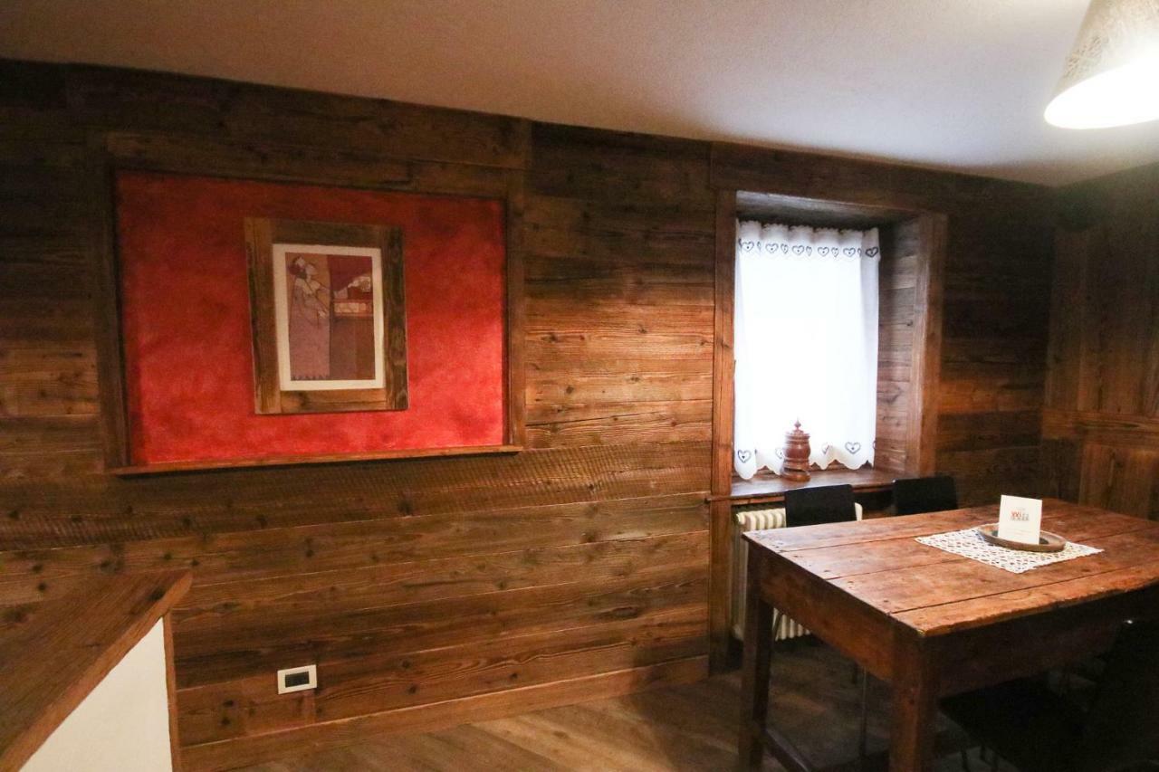 Maison D'Antan Alloggio Ad Uso Turistico Vda Charvensod N 0022 Aosta Bagian luar foto