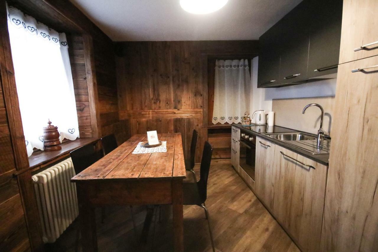 Maison D'Antan Alloggio Ad Uso Turistico Vda Charvensod N 0022 Aosta Bagian luar foto