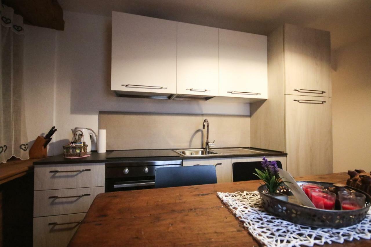 Maison D'Antan Alloggio Ad Uso Turistico Vda Charvensod N 0022 Aosta Bagian luar foto